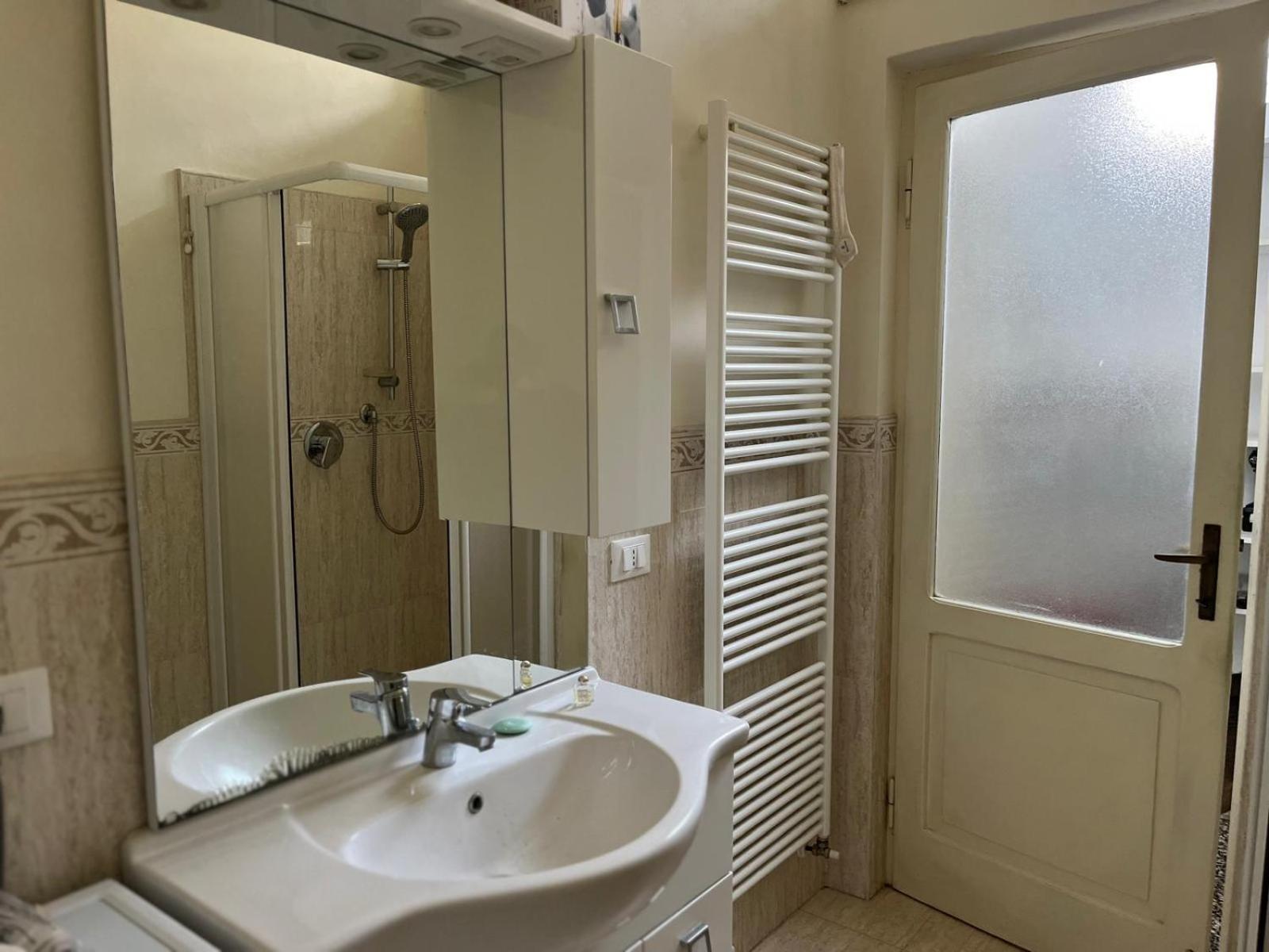 Bed and Breakfast Piacenza Centro Esterno foto