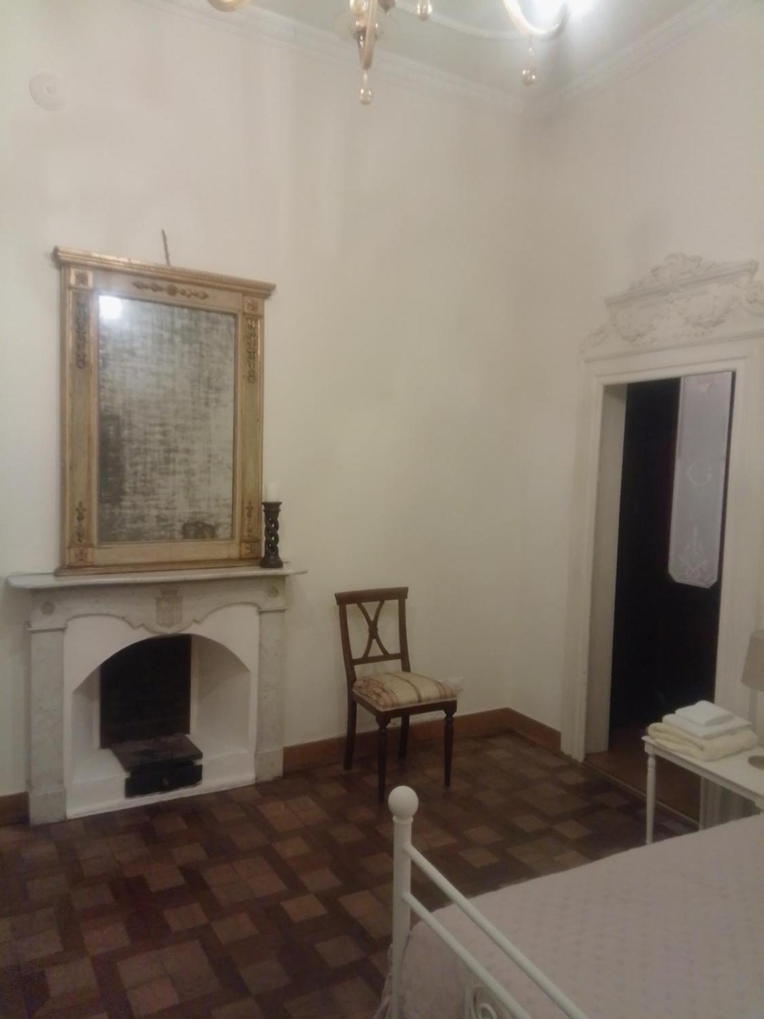 Bed and Breakfast Piacenza Centro Esterno foto